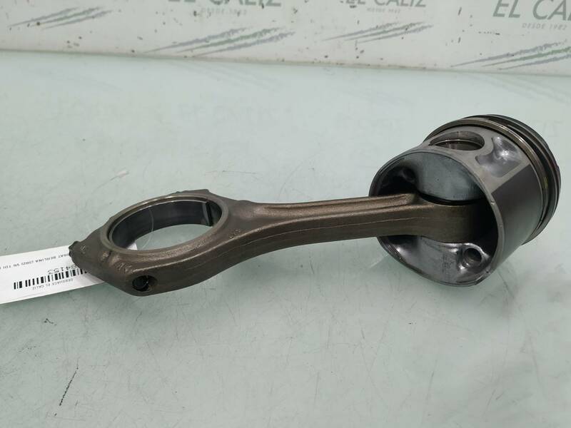 Piston Pour Volkswagen Passat Berlina (3b2) V6 Tdi Highline 1996 284153