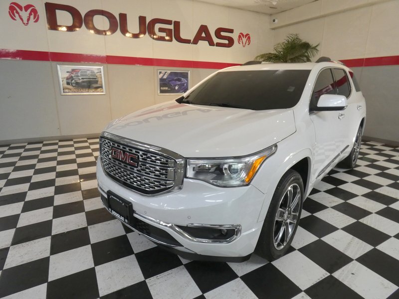 2018 GMC Acadia for sale!