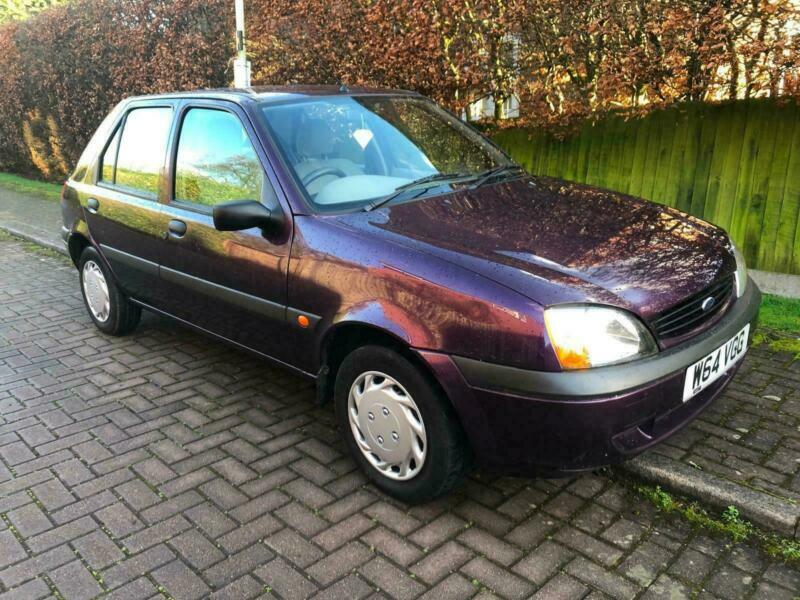Ford fiesta 2000