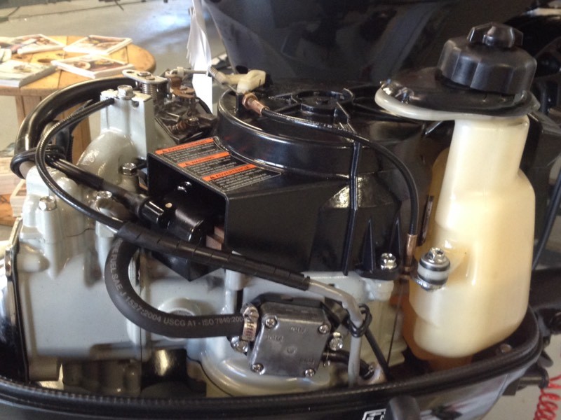 Впускной коллектор suzuki df6