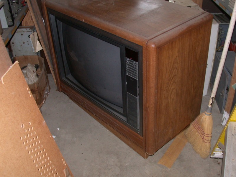 Non Working Vintage Wood Floor Model Tv For Case Parts Or