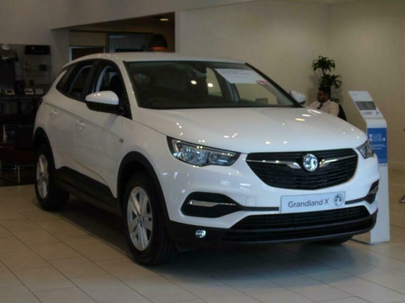 VAUXHALL 1.5 TURBO D SE 5DR AUTO 6 SPEED WHITE JADE in Sheffield