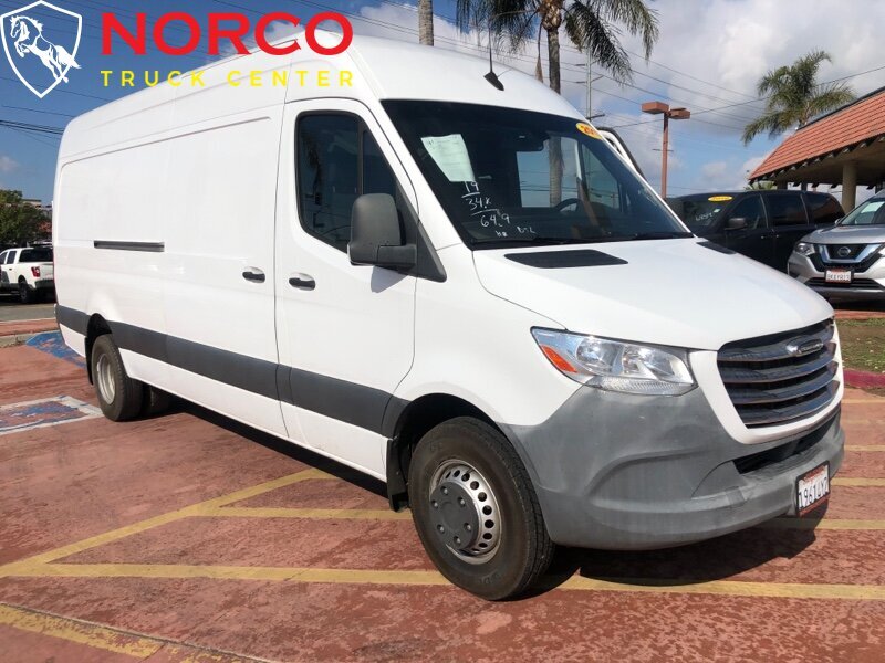 Owner 2019 Freightliner Sprinter 2500 Extended High Roof Cargo Diesel Dually 34539 Mil