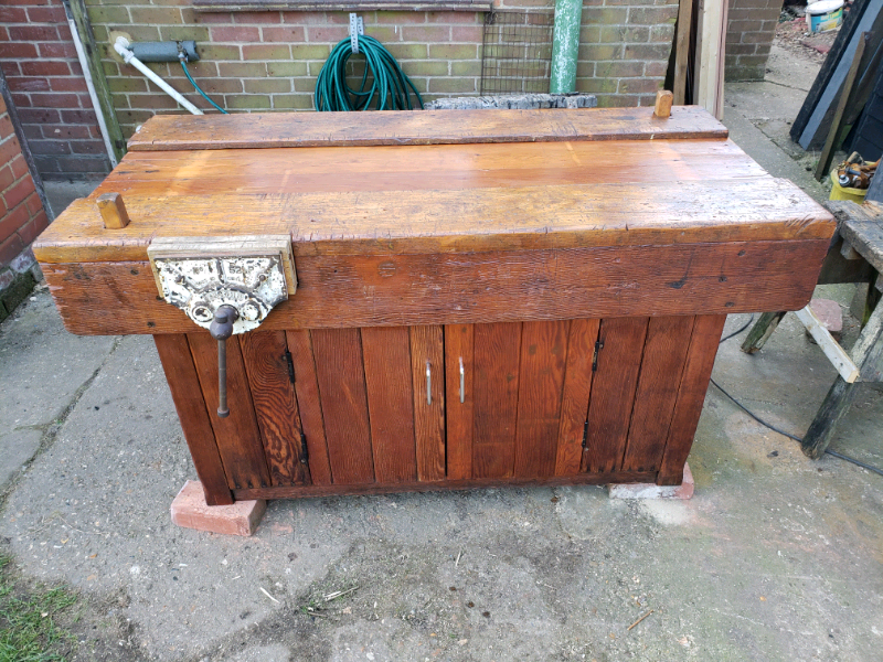 Old School Woodworking Work Bench £390 ono/Workbench/With Record Vice