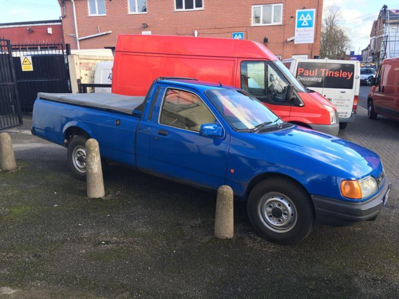 Ford p 100