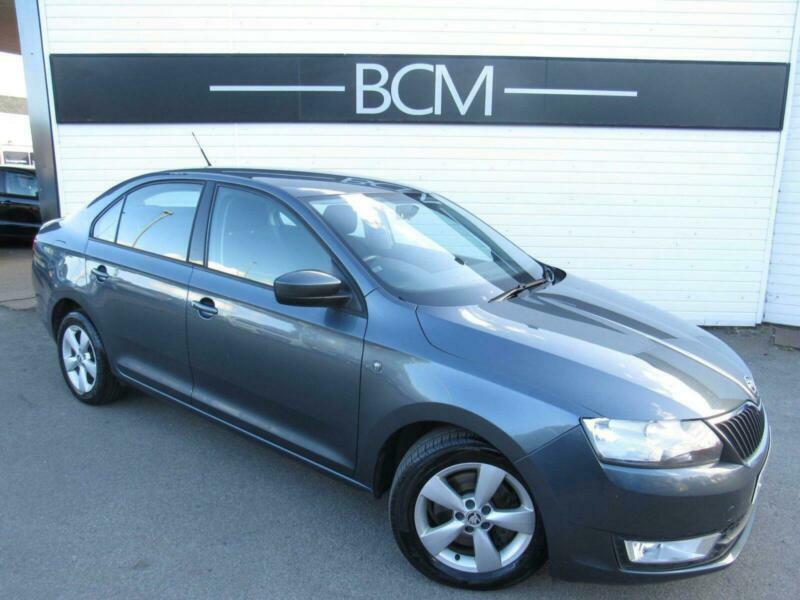 Skoda rapid gray
