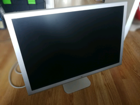 Apple Cinema Display For Sale Computer Monitors Gumtree