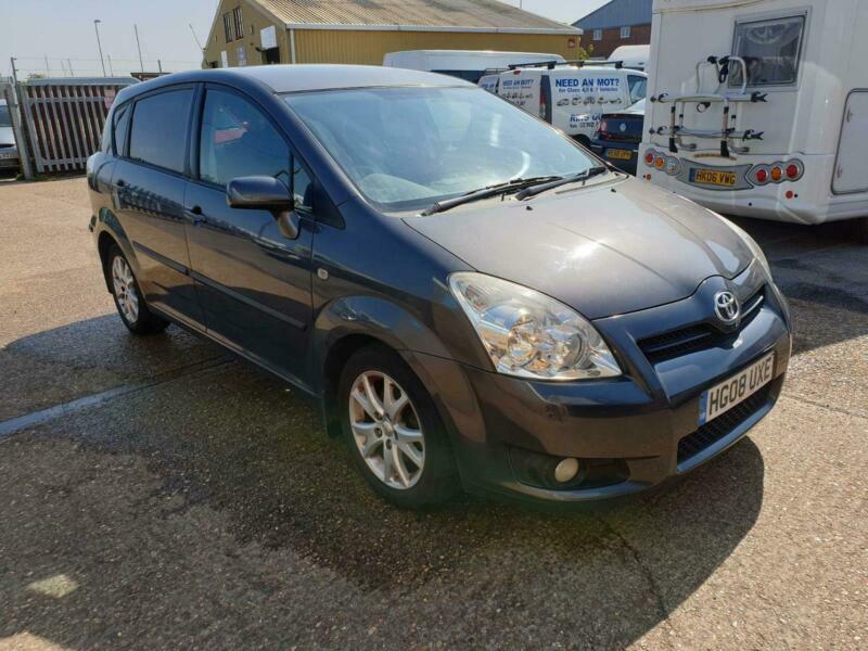 Toyota corolla verso 2008