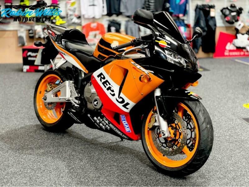Honda cbr 600 repsol