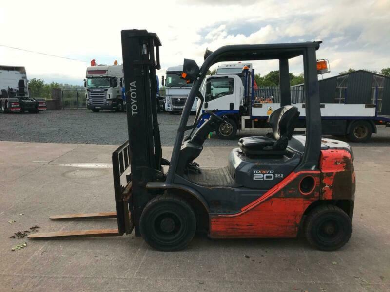 2014 TOYOTA FORKLIFT 2 TON FORKLIFT Forklift Manual in Portadown