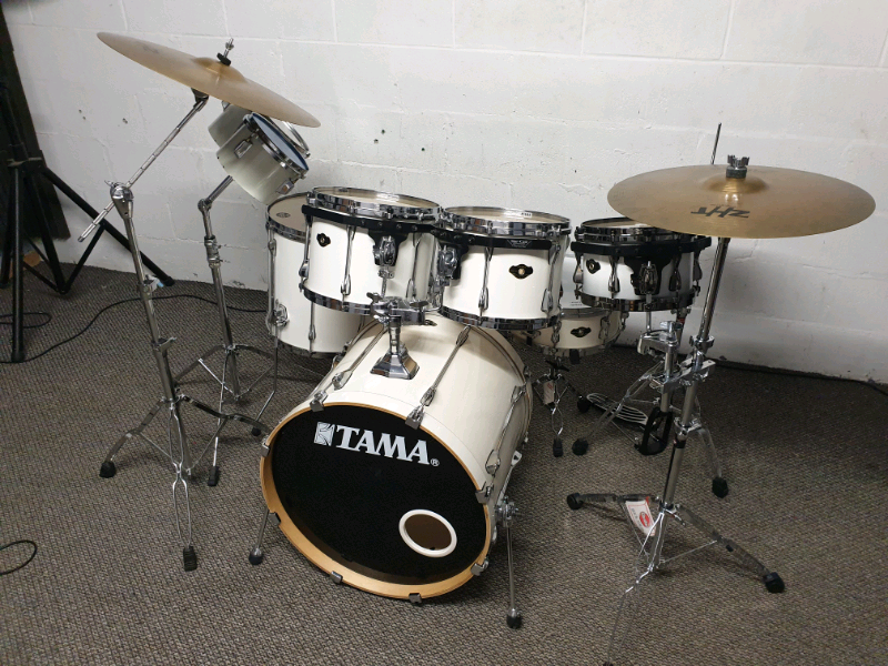 Immaculate 8 piece Tama Superstar Drum kit inc Hardware & Cymbals in