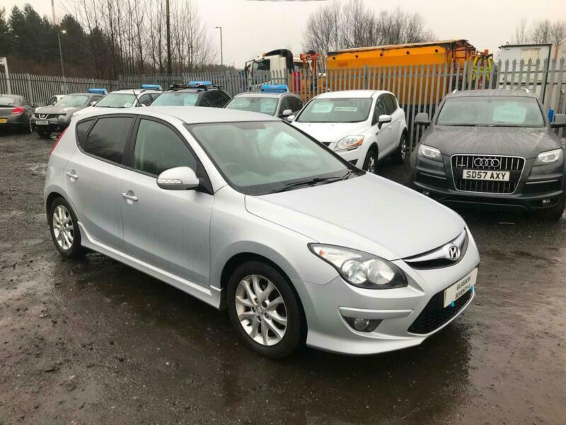 Hyundai i30 2010 характеристики