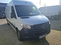 2023 Mercedes-Benz Sprinter 3.5t H2 Progressive Van PANEL VAN DIESEL Manual