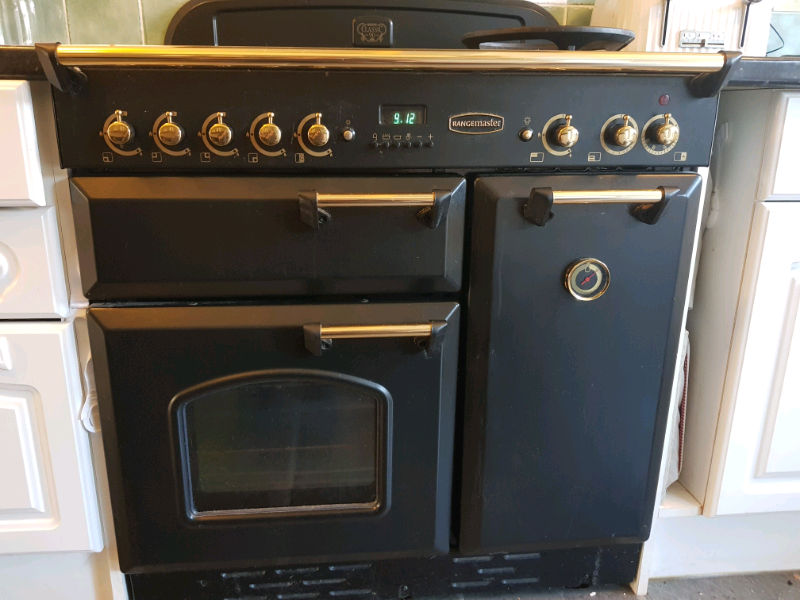 range cooker extractor