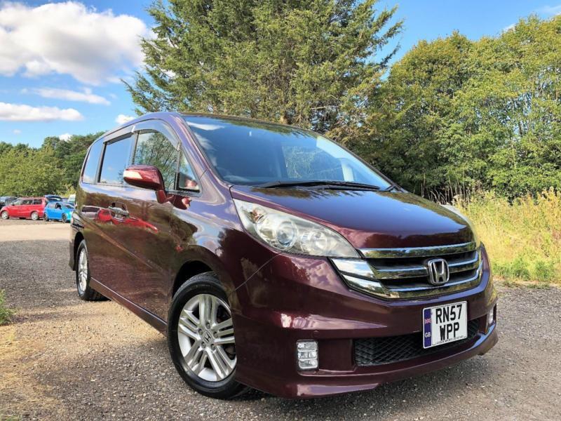 Honda step wagon spada