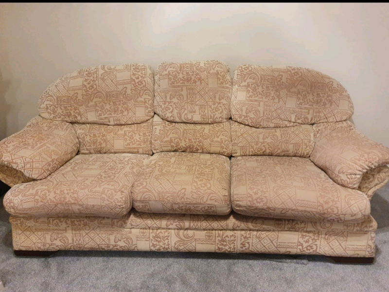 sofa for sale, 2 and 3 piece in Moortown, West Yorkshire Gumtree