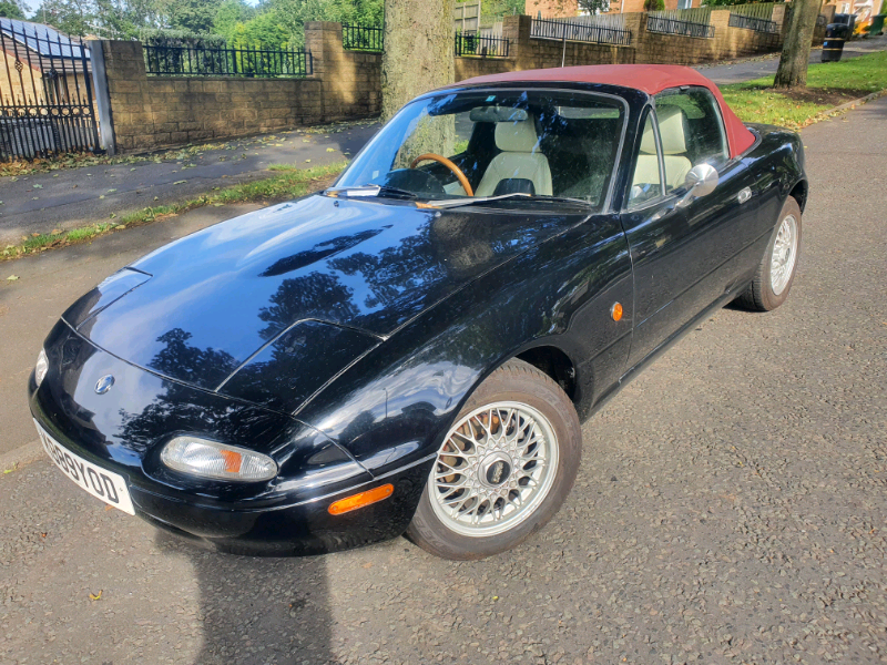 Mazda eunos roadster