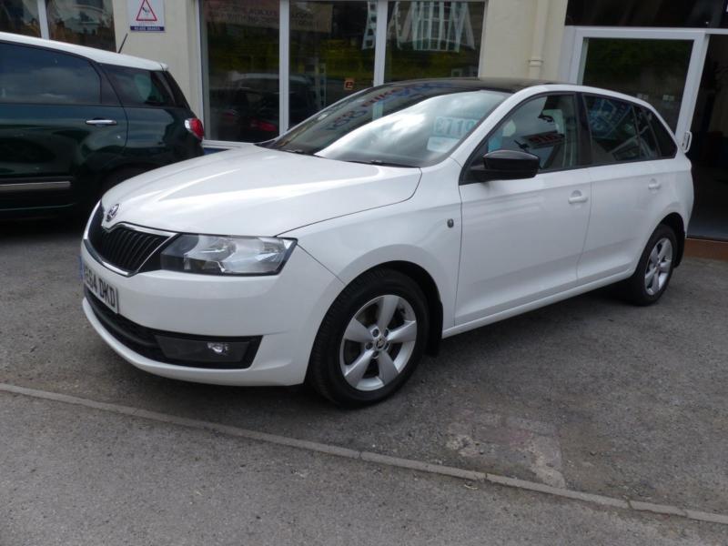 2014 SKODA RAPID SPACEBACK SE TDI CR ** GLASS ROOF £30 TAX ** HATCHBACK