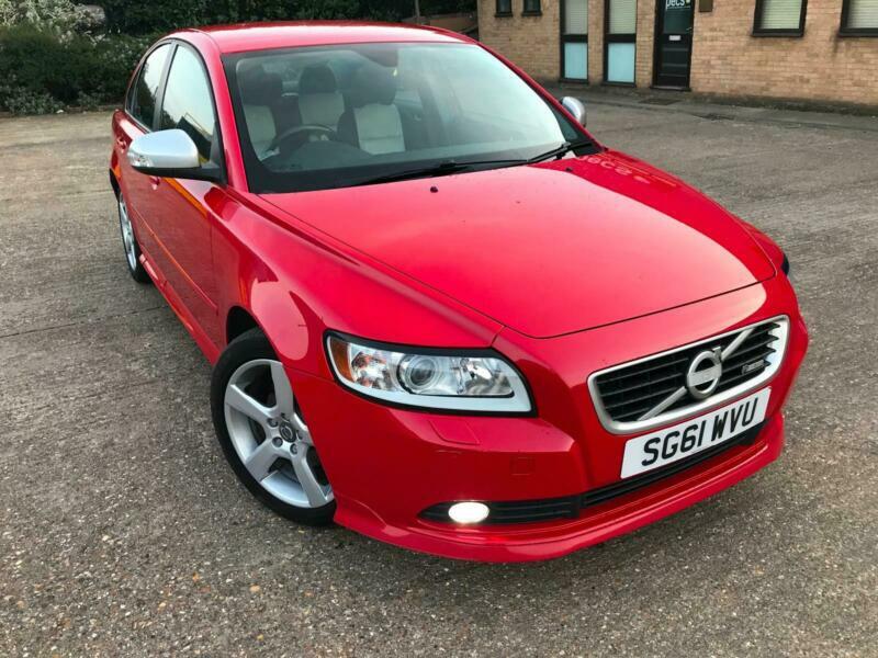 Volvo s40 r design