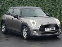 2019 MINI HATCHBACK 1.5 Cooper Classic II 5dr HATCHBACK PETROL Manual