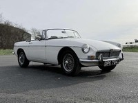 1970 MG B  PETROL Manual