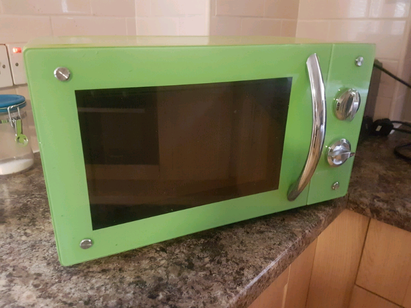 Lime green microwave in Halesowen, West Midlands Gumtree