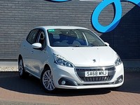 2018 Peugeot 208 1.2 PureTech 82 Signature 5dr [Start Stop] HATCHBACK PETROL Man