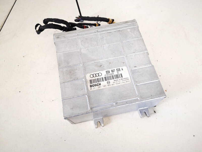 8d0907558a 0261204504  Adr Ecu Engine Computer (Engine Control Unit Fr1659800-81