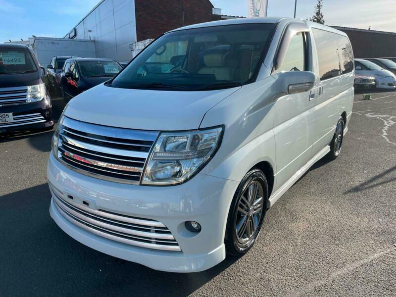 Nissan elgrand 2