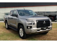 Mitsubishi L200 Titan Pick-Up Diesel Automatic