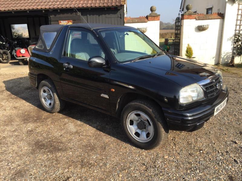 Soft top suzuki vitara