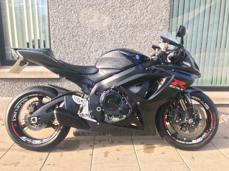 Suzuki GSXR 750 K6 2007 Black in Moneymore, County