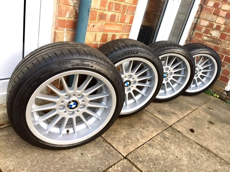 Bmw genuine style 32 alloys wheels 17" MICHELIN PILOT SPORT TYRES staggered 8j n 9j in