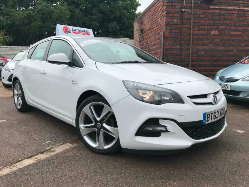 Vauxhall Astra 1.4i 16v Turbo 2014 Limited Edition | in Sandwell, West