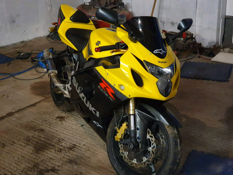 Suzuki gsxr 750 k4
