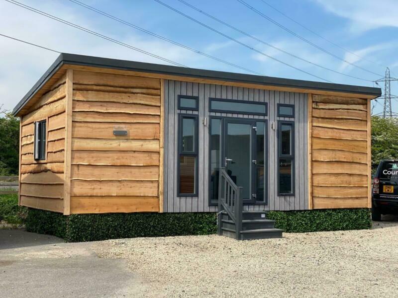 LOG CABIN CARAVAN FOR SALE OFF SITE GARDEN HOUSE GLAMPING 