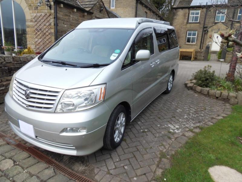 Toyota alphard 4wd