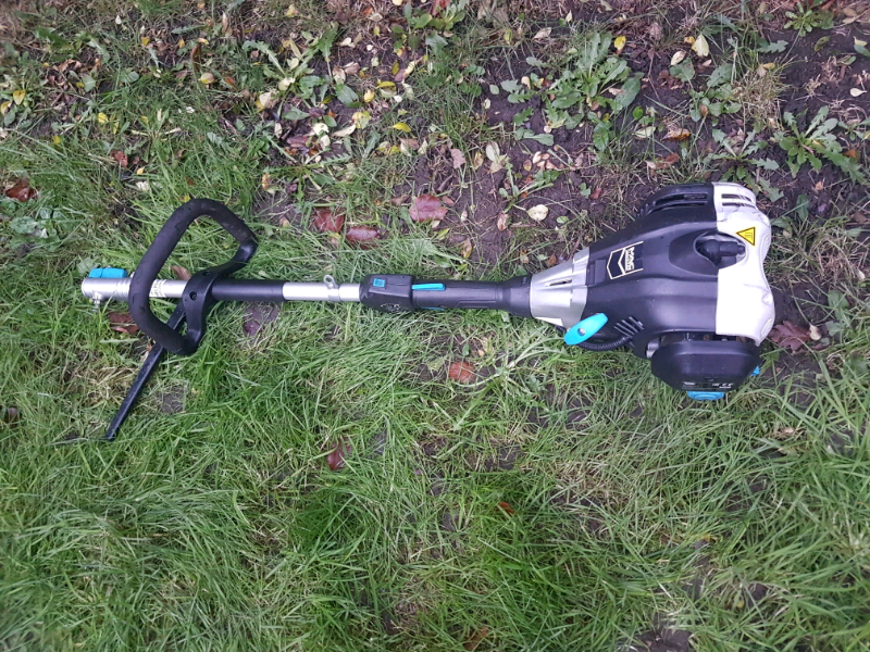 Mac Allister Petrol 2 Stroke Multi tool strimmer hedge trimmer in
