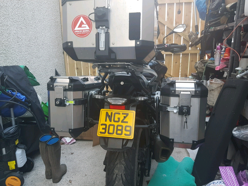 2020 bmw s1000xr panniers