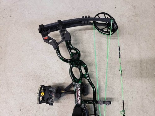 HOYT - CARBON SPYDER CUSTOM - HYDRO-DIPPED COMPOUND BOW ARCHERY HUNTING GEAR