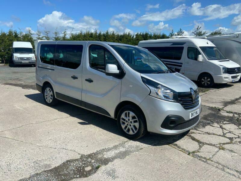 Renault trafic dci 120
