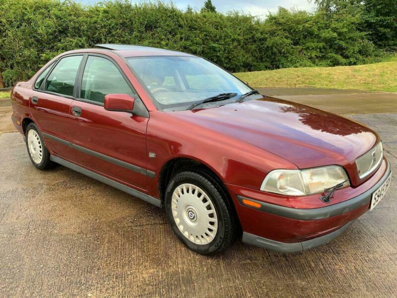 1998 Volvo S40 1.9 CD 4dr Saloon Petrol Manual in