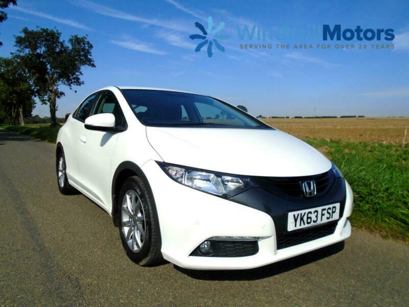 HONDA CIVIC 1.8 IVTEC ES AUTOMATIC 5DR WHITE LOW MILEAGE F.HONDA.S