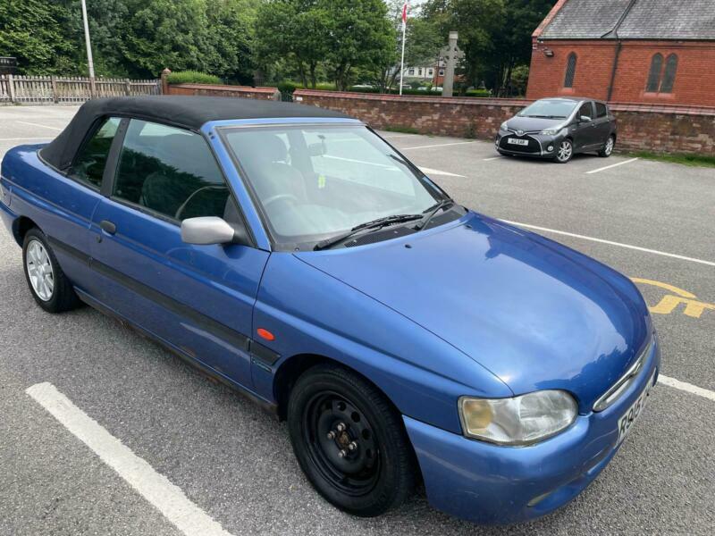 97 R Ford Escort 1.6 Calypso Cabriolet £1195 Easy Project in Standish