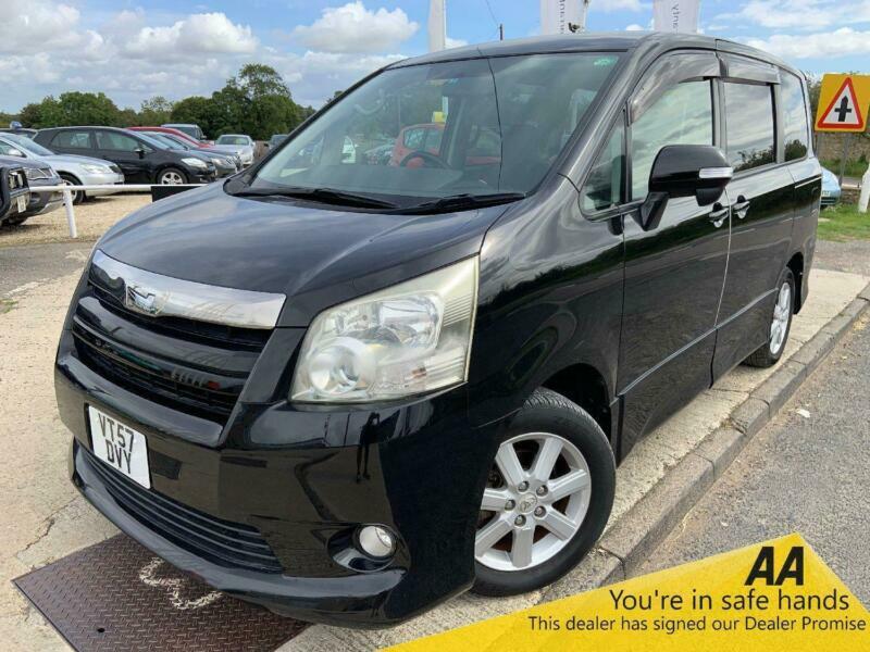 Toyota noah 2007
