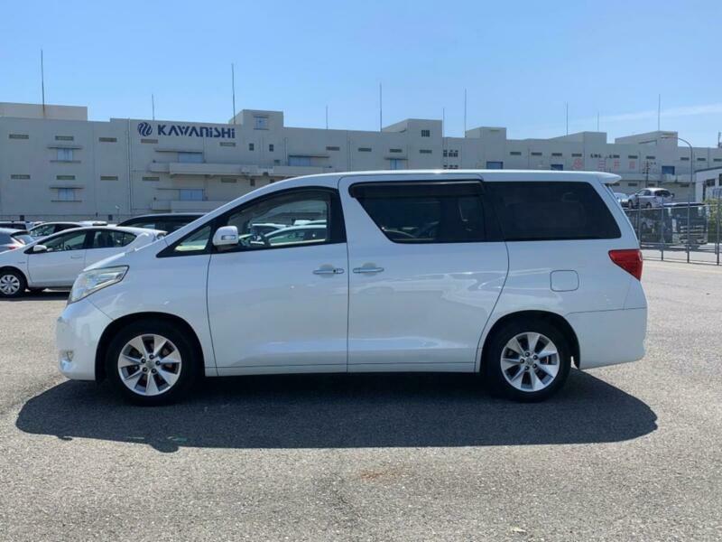 Toyota alphard 20