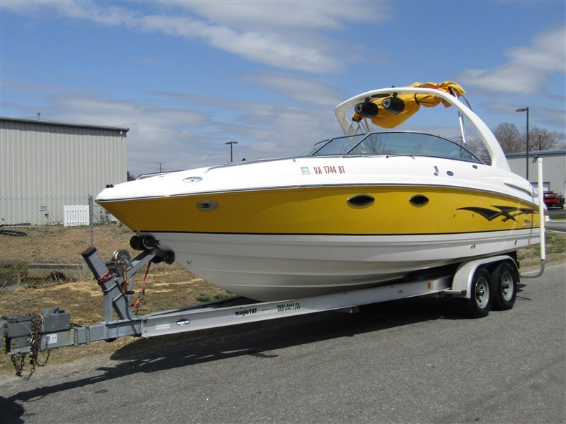 2004 Chaparral 265 SOS 26 Foot SSI FGB Cuddy Cabin Cruiser Performance Boat