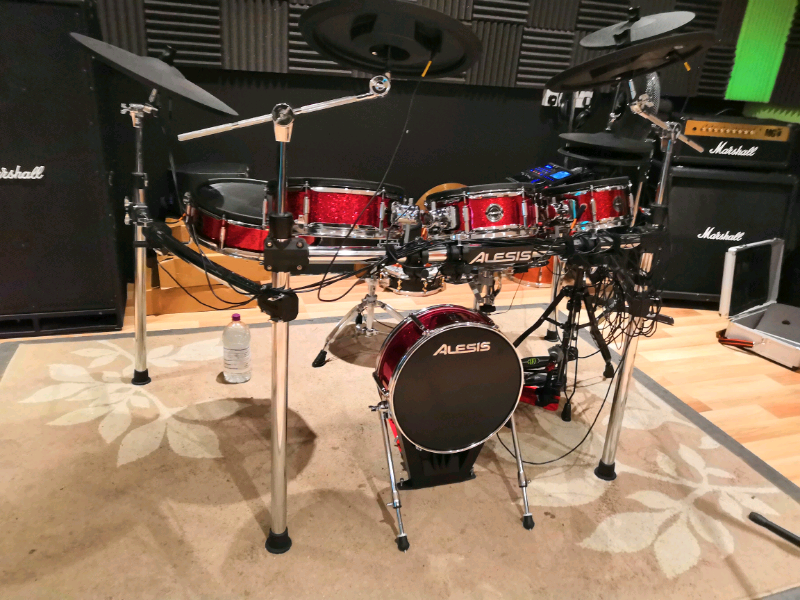 Alesis Strike Pro electric drum kit Not Roland, Yamaha or Carlsbro in