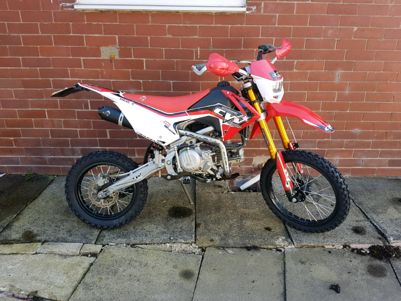 Road legal wpb 190 beast pit bike reg as 125 in Oldham, Manchester