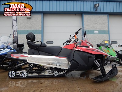 2016 Arctic Cat® Bearcat 7000 XT Red